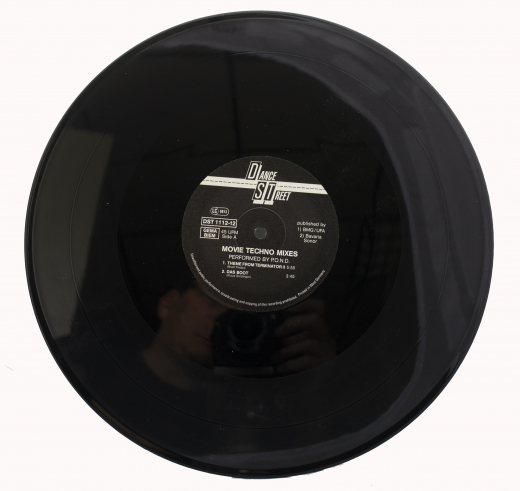 MOVIE TECHNO MIXES als echte LP - Zur Zeit nicht lieferbar